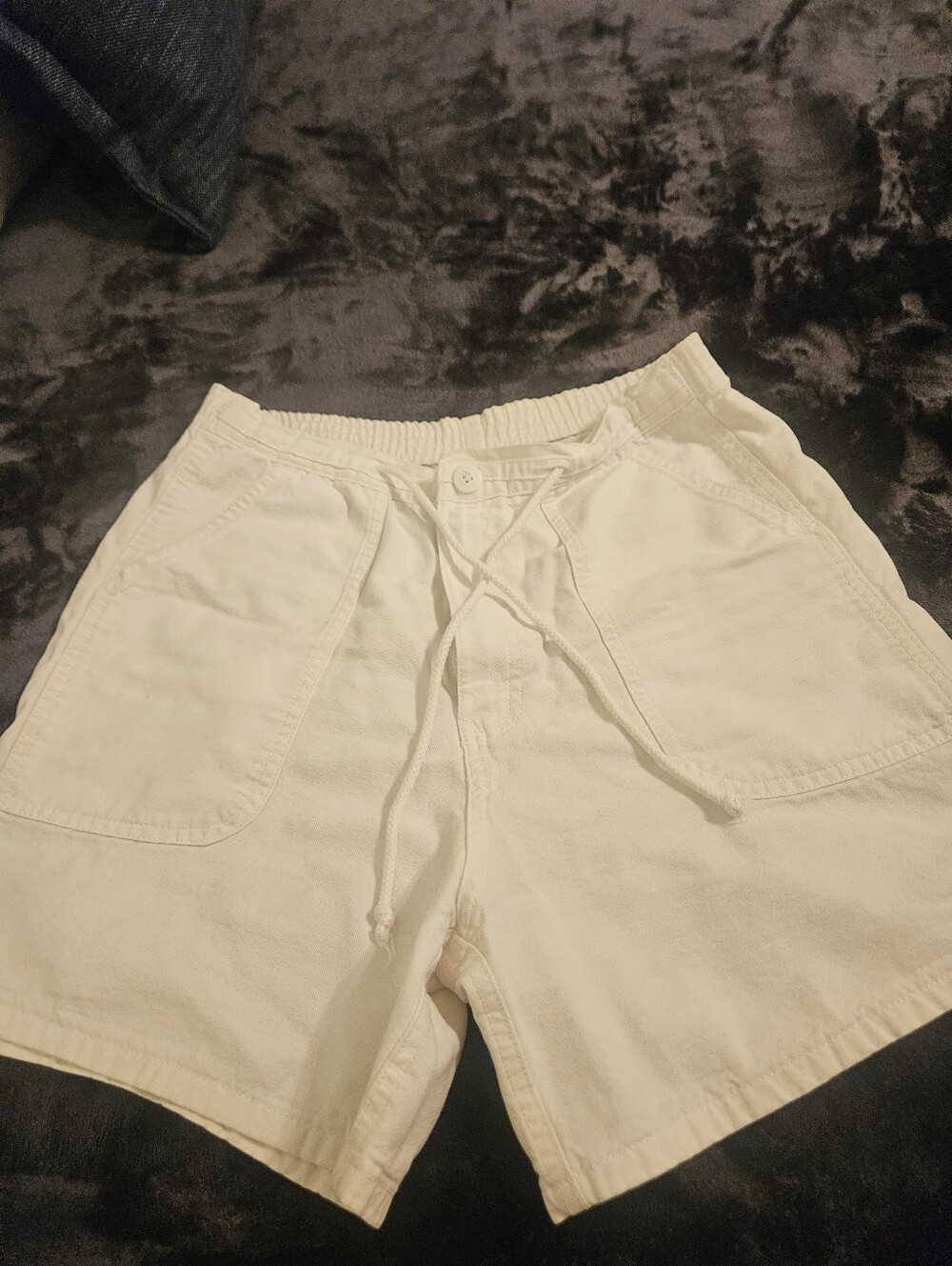 WEEKENDERS-Cream Drawstring Pocket Shorts